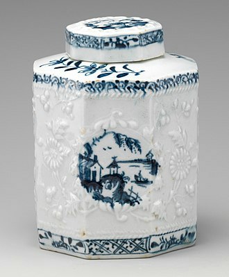 Lowestoft Porcelain